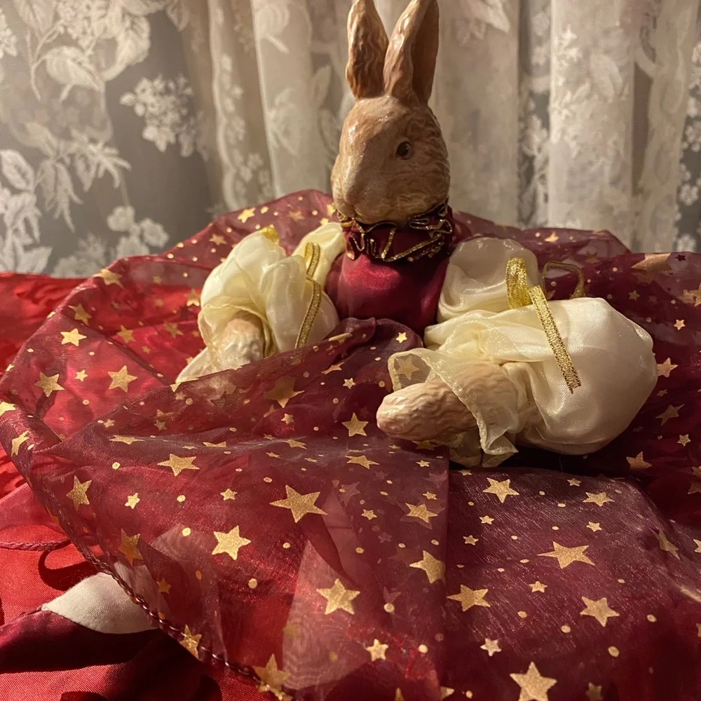 Luxury Rabbit Handcrafted Vintage Porcelain Head Bunny Décor Burgundy Gold